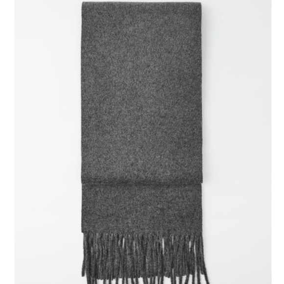 Zara dark gray 100% wool scarf wrap NWT - Picture 2 of 9